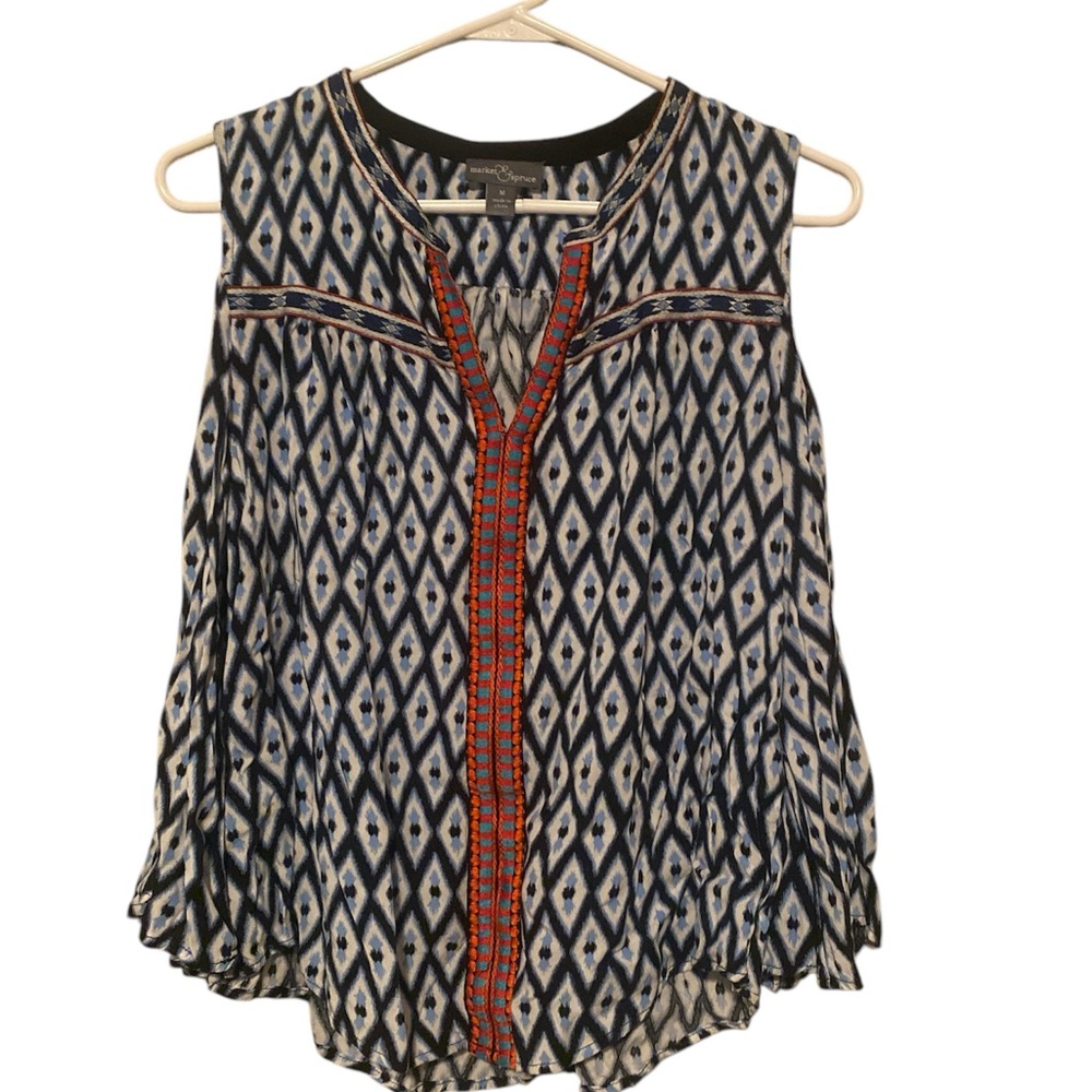 Market & Spruce cold should blouse, size Med, excellent used condition .